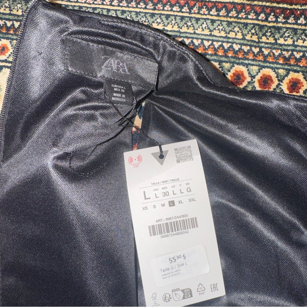 NWT Zara Black Sleeveless mock neck Faux Leather Zip back Top - size Large - Picture 10 of 12